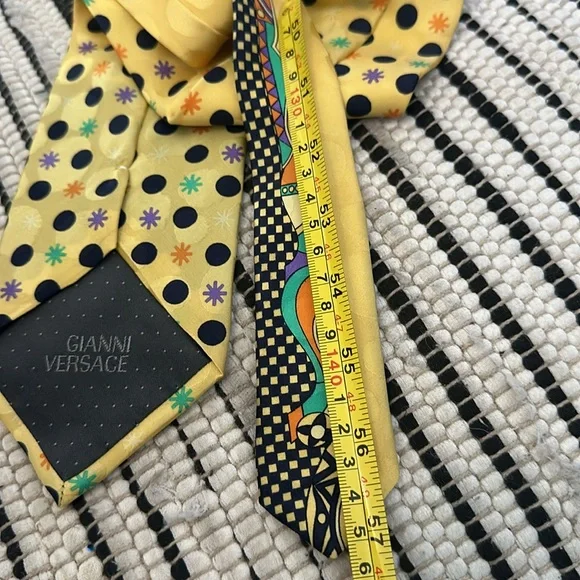 Tie - Picture 10 of 10